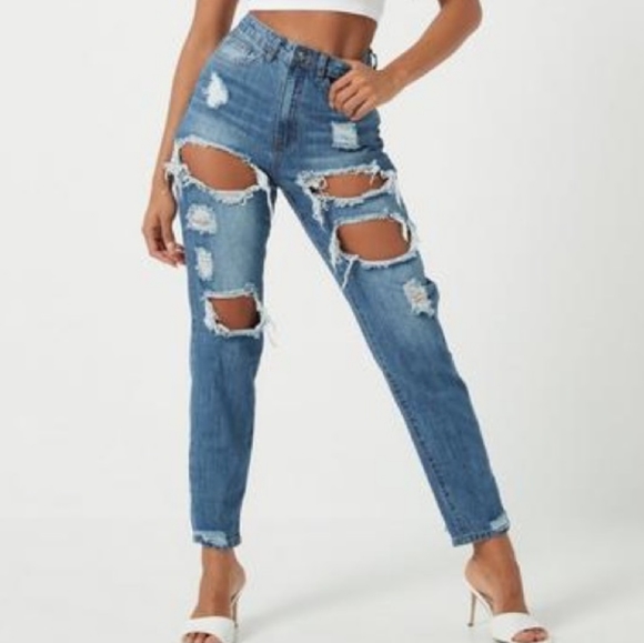 Missguided Denim - Missguided 11" Rise Relaxed Fit Mom Jeans